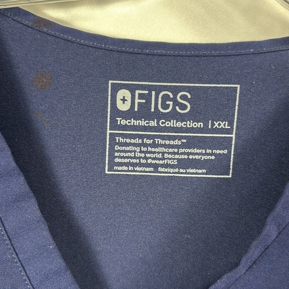 Figs navy scrub top size XXL - Picture 5 of 7